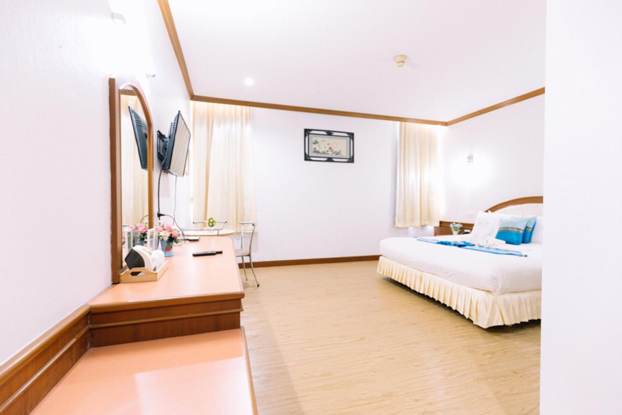 Chumphon Gardens Hotel Εξωτερικό φωτογραφία